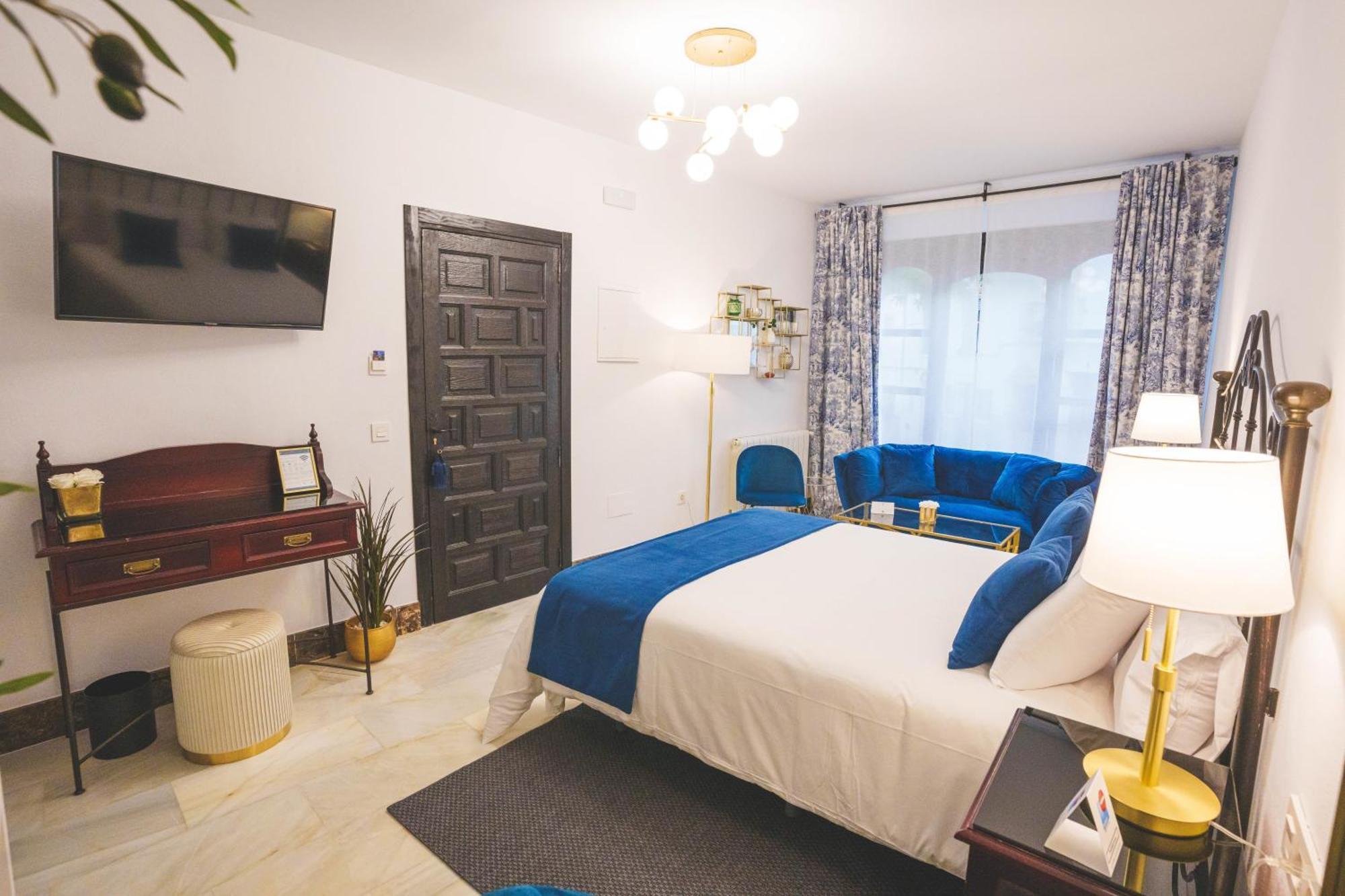 Hotel Boutique Palacio De La Duquesa Ронда Стая снимка